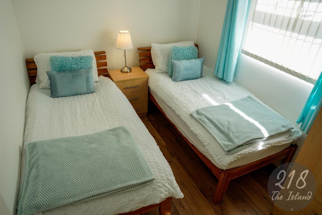 The Cabin, Glan Gwna * Caernarfon